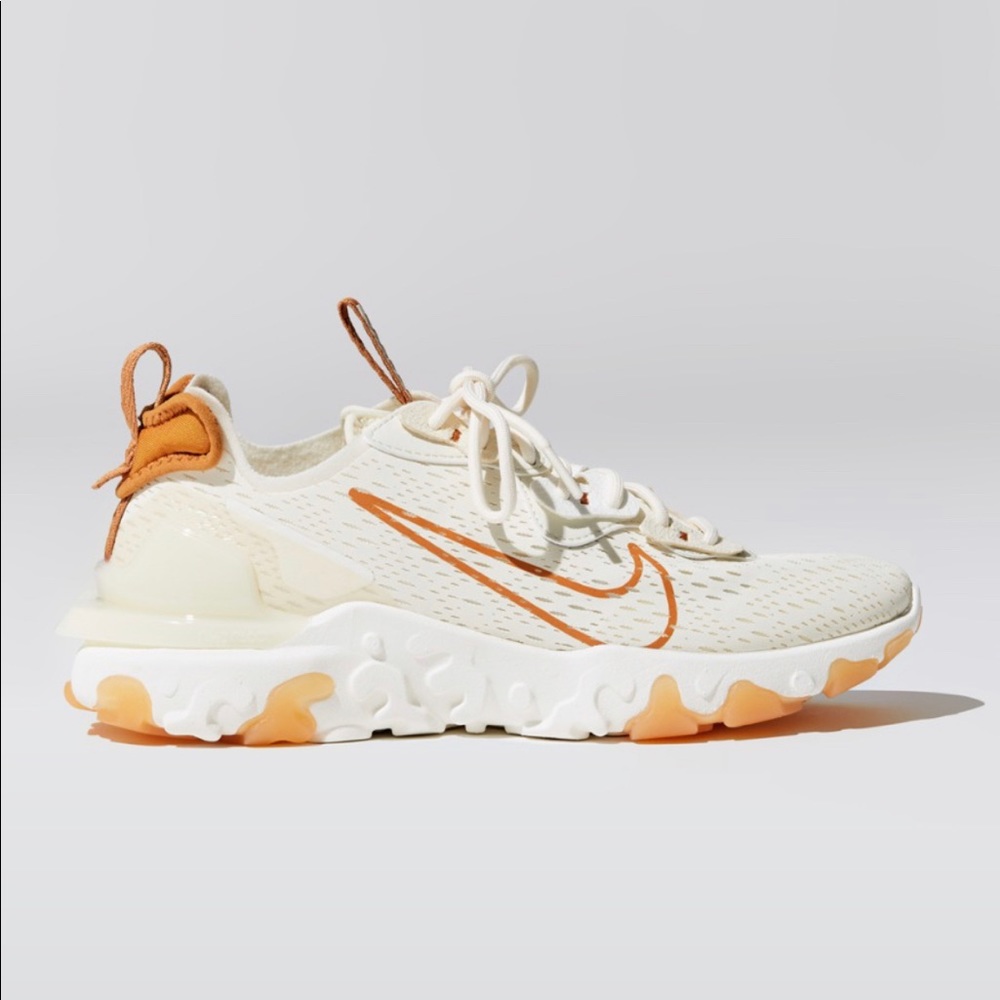 Nike React Vision (Ivory)